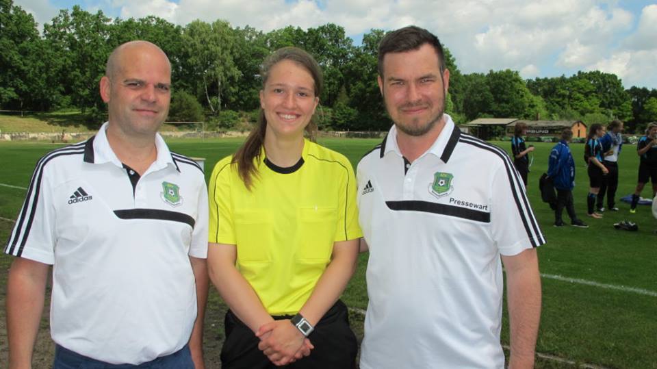 28.07.17 (fb) Doppelte Freude für SGA-Schiedsrichterin Lara Marie Holdt